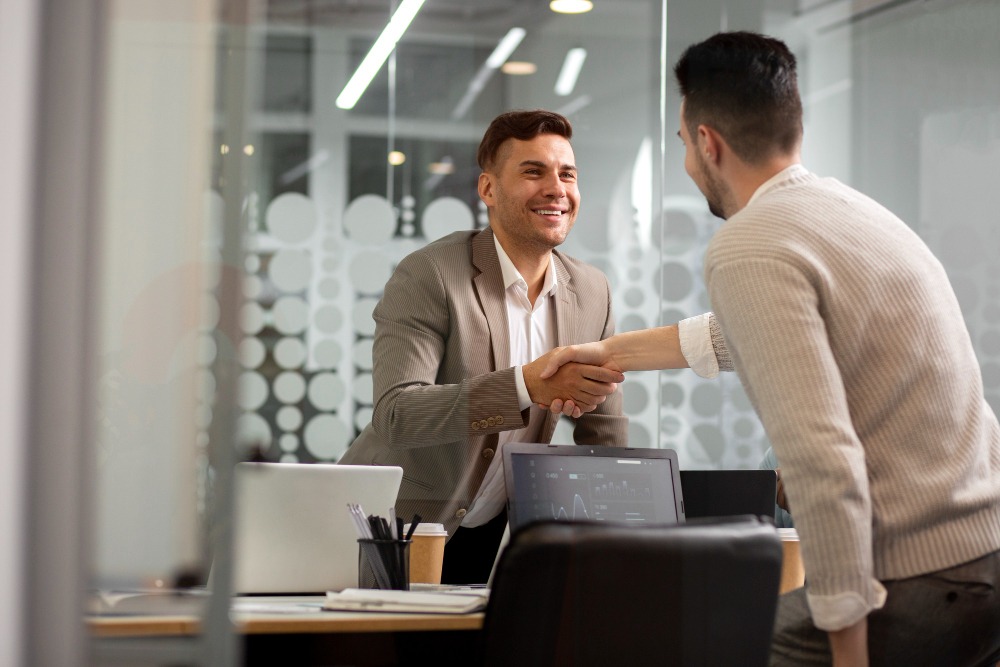 When you're running a business, every rupee  and every decision  counts. From managing your team to scaling up sales, there’s always something demanding your attention. And then there’s accounting  the numbers, taxes, bills, payments.
